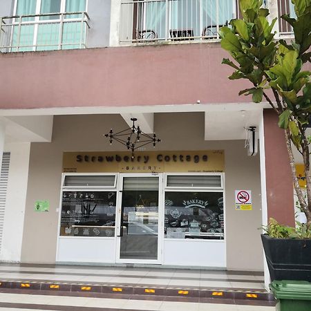 Lily Homestay Barrington Square Cameron Highlands. ブリンチャン エクステリア 写真