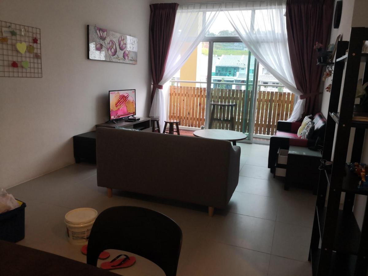Lily Homestay Barrington Square Cameron Highlands. ブリンチャン エクステリア 写真