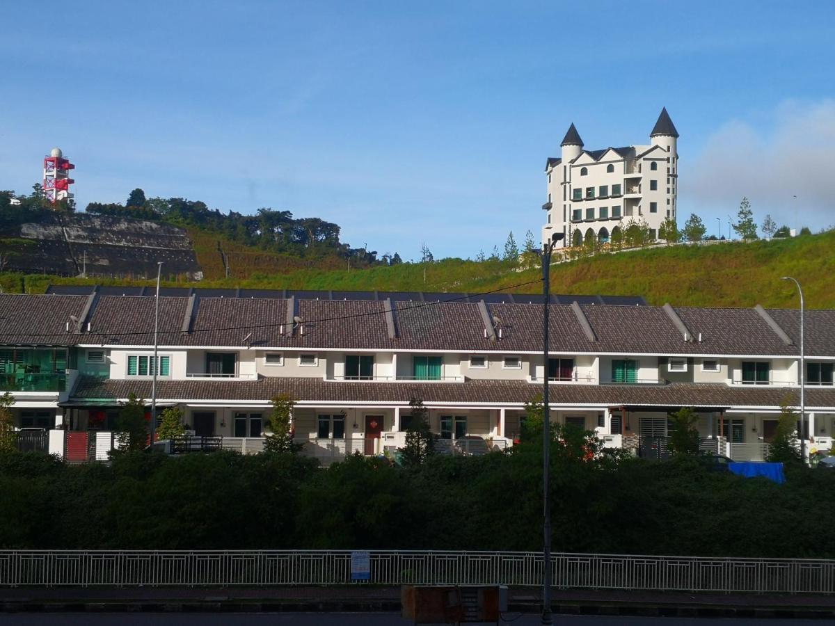 Lily Homestay Barrington Square Cameron Highlands. ブリンチャン エクステリア 写真