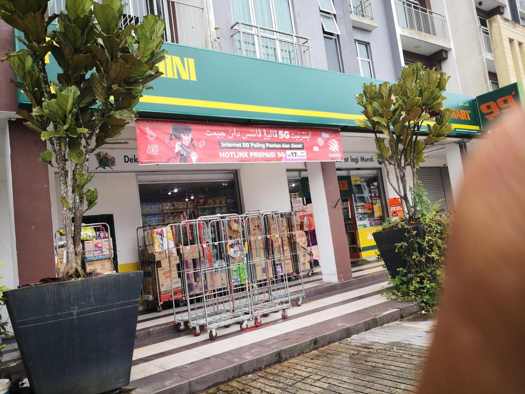 Lily Homestay Barrington Square Cameron Highlands. ブリンチャン エクステリア 写真